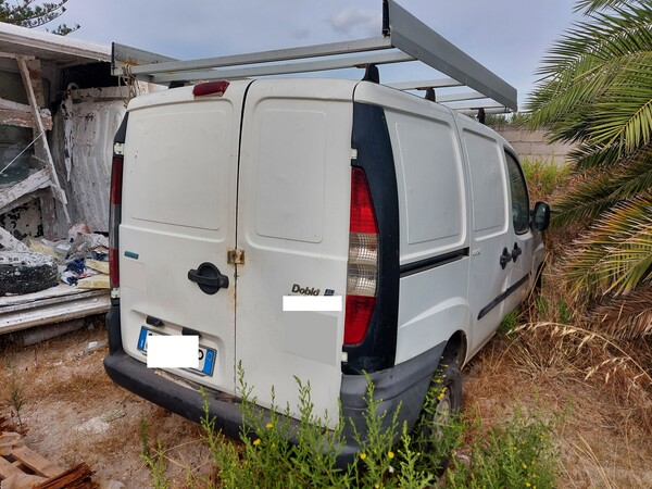 17#7441 Furgone Fiat Doblò in vendita - foto 2