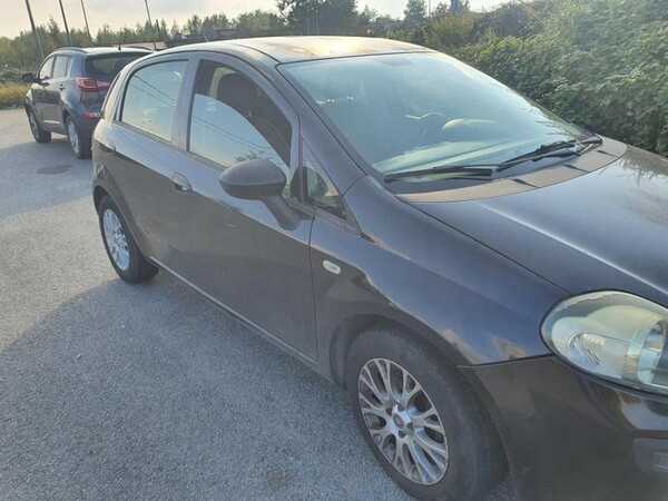1#7446 Autovettura Fiat Punto in vendita - foto 3