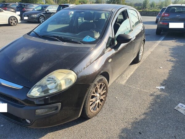 1#7446 Autovettura Fiat Punto in vendita - foto 9