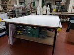 Image 92 - Pfaff sewing machines and button sewing machine - Lot 7 (Auction 7447)