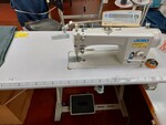Image 93 - Pfaff sewing machines and button sewing machine - Lot 7 (Auction 7447)