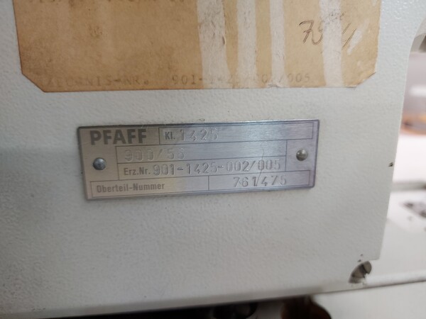 7#7447 Macchine da cucito Pfaff e attaccabottoni in vendita - foto 49