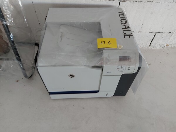 9#7447 Arredi e attrezzature elettroniche da ufficio in vendita - foto 3