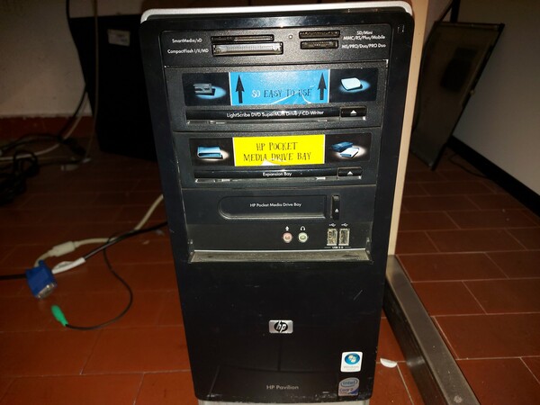 9#7447 Arredi e attrezzature elettroniche da ufficio in vendita - foto 22