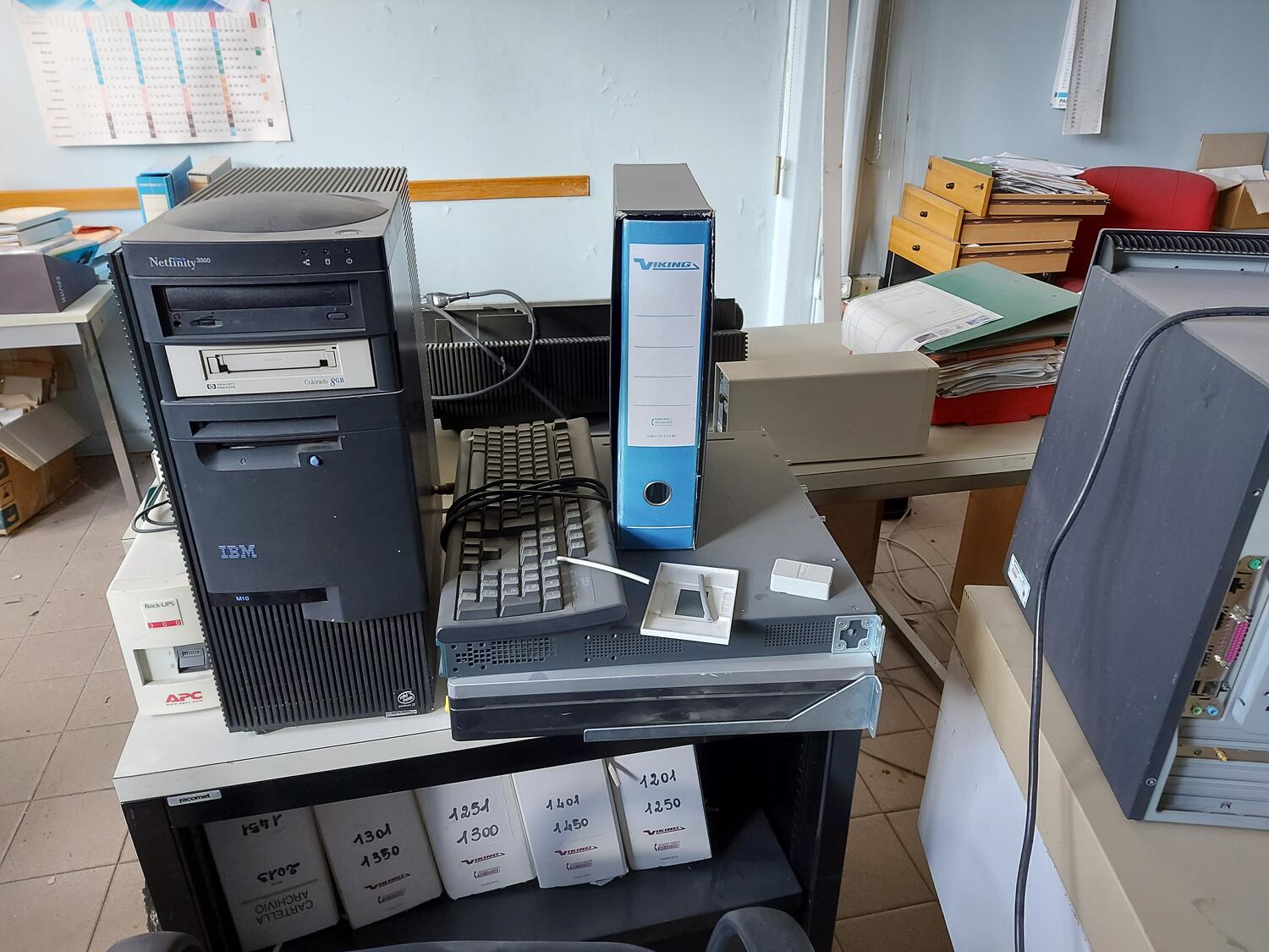 Lot Office furniture