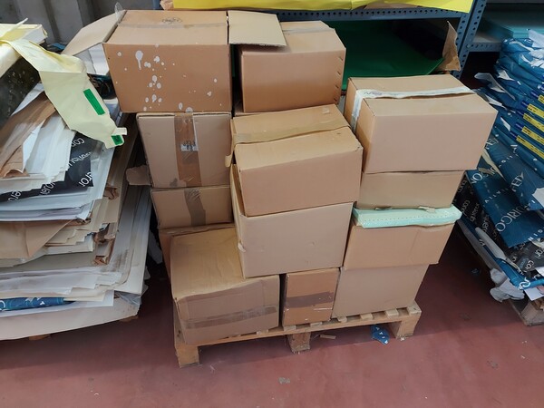 4#7455 Scaffalatura e stock carta in vendita - foto 9