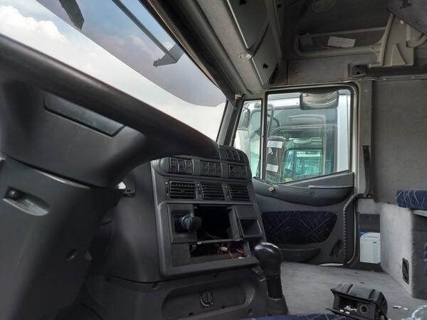 43#7456 Trattore stradale Iveco Stralis in vendita - foto 10