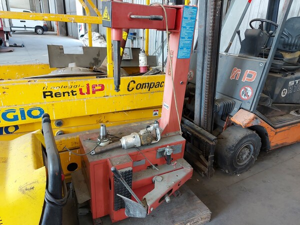 105#7457 Attrezzatura per lavorazione meccanica in vendita - foto 10