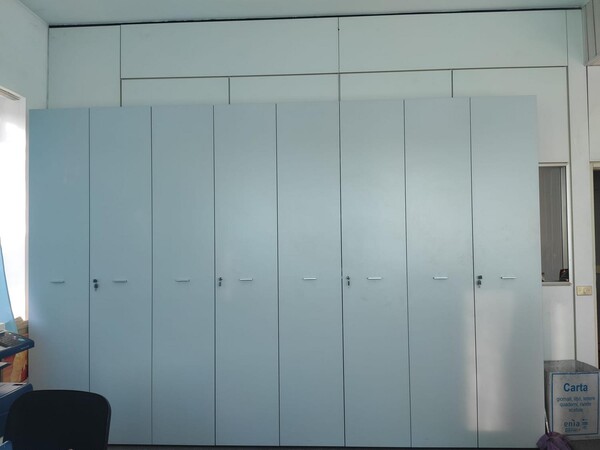 106#7457 Arredi e attrezzature per ufficio in vendita - foto 11