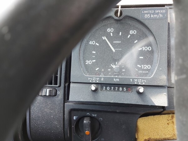 22#7457 Autocarro Mercedes MB1223L in vendita - foto 8