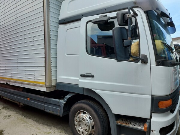 28#7457 Autocarro Mercedes in vendita - foto 1