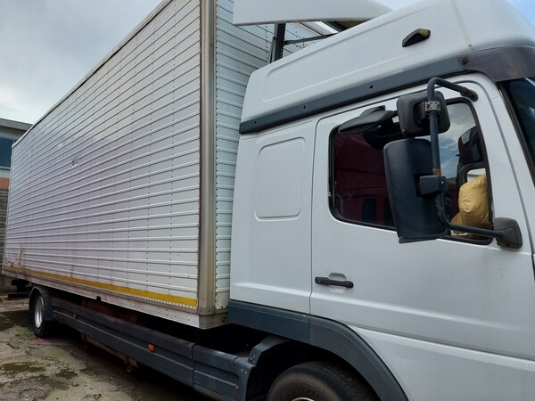 28#7457 Autocarro Mercedes in vendita - foto 10