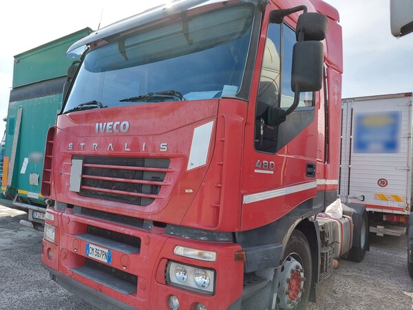 30#7457 Trattore stradale Iveco Stralis AS440ST in vendita - foto 3