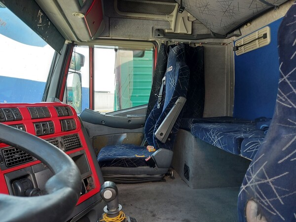 30#7457 Trattore stradale Iveco Stralis AS440ST in vendita - foto 14
