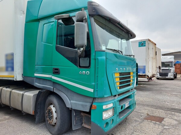 37#7457 Trattore stradale Iveco Stralis AS440ST/71 in vendita - foto 4