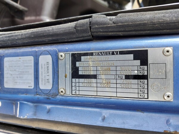 46#7458 Trattore stradale Renault 11GTA1-480E3 in vendita - foto 9