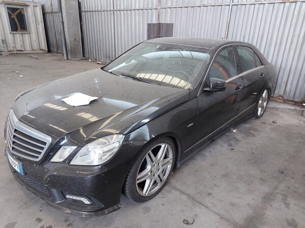 47#7458 Autovettura Mercedes Classe E 350 CDI in vendita - foto 1