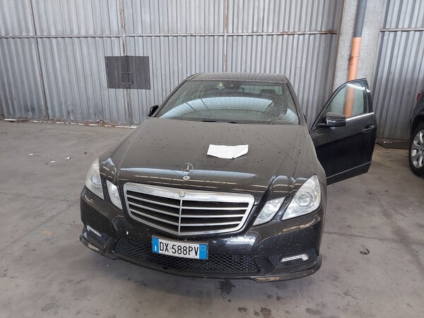 47#7458 Autovettura Mercedes Classe E 350 CDI in vendita - foto 2