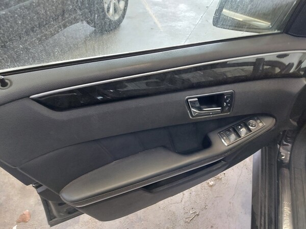 47#7458 Autovettura Mercedes Classe E 350 CDI in vendita - foto 8