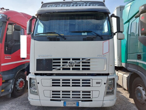 Autocarri in vendita