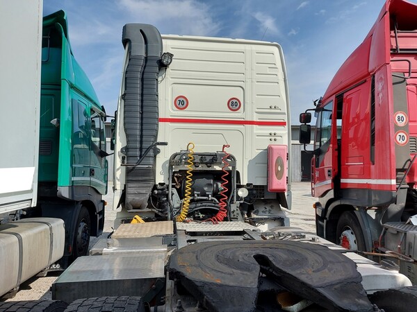 72#7458 Trattore stradale Volvo FH12T42 in vendita - foto 8