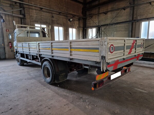 9#7460 Autocarro Iveco in vendita - foto 3