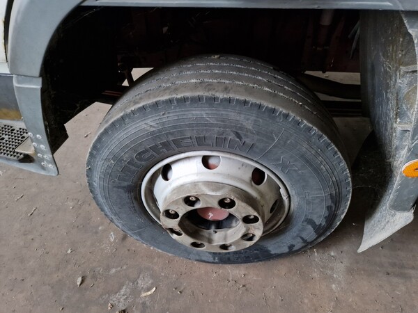 9#7460 Autocarro Iveco in vendita - foto 8