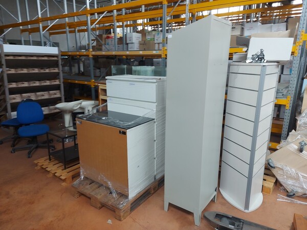 4#7466 Arredo da ufficio e negozio in vendita - foto 34