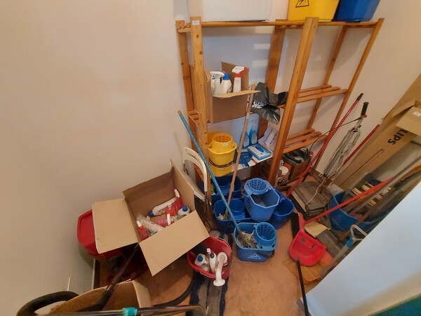 4#7466 Arredo da ufficio e negozio in vendita - foto 42