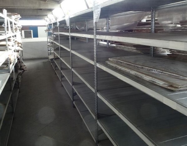Logistica in vendita