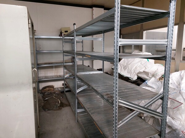 5#7478 Scaffalature in vendita - foto 4