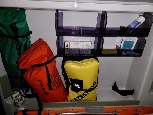 1#7479 Veicoli di soccorso d'emergenza attrezzati e materiale medico in vendita - foto 139
