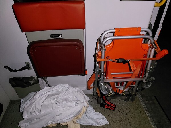 1#7479 Veicoli di soccorso d'emergenza attrezzati e materiale medico in vendita - foto 142