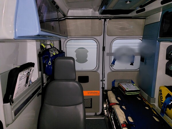 1#7479 Veicoli di soccorso d'emergenza attrezzati e materiale medico in vendita - foto 178