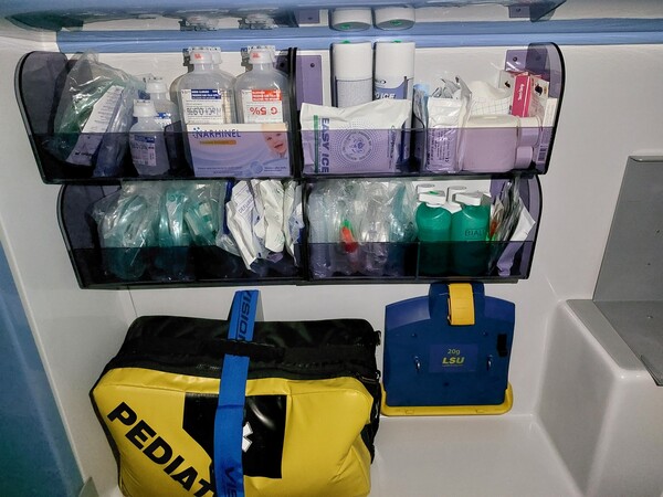 1#7479 Veicoli di soccorso d'emergenza attrezzati e materiale medico in vendita - foto 180