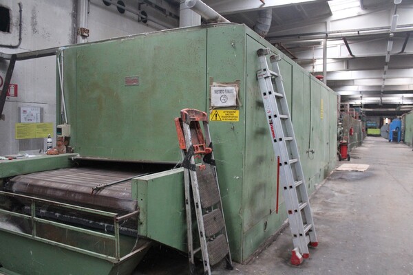 1#7482 Macchinari e attrezzature per carbonizzo e autocarro Iveco in vendita - foto 20