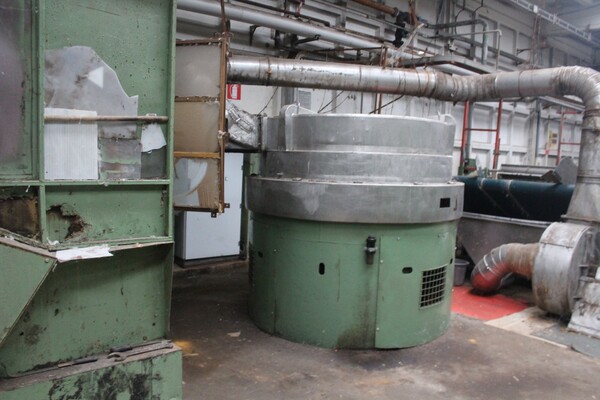 1#7482 Macchinari e attrezzature per carbonizzo e autocarro Iveco in vendita - foto 28