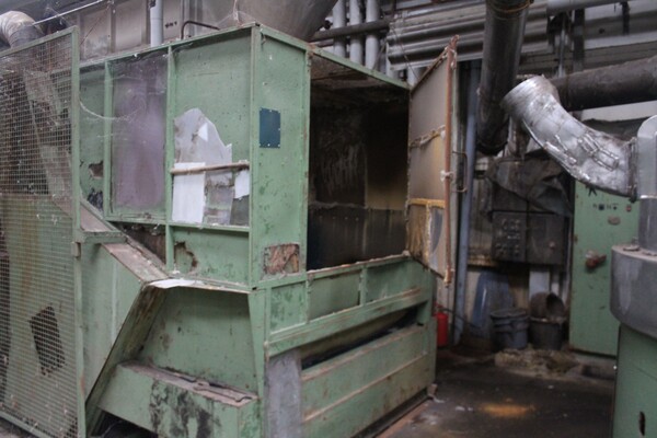 1#7482 Macchinari e attrezzature per carbonizzo e autocarro Iveco in vendita - foto 29