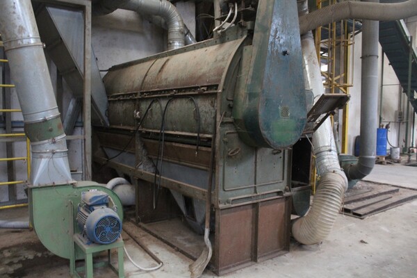 1#7482 Macchinari e attrezzature per carbonizzo e autocarro Iveco in vendita - foto 54