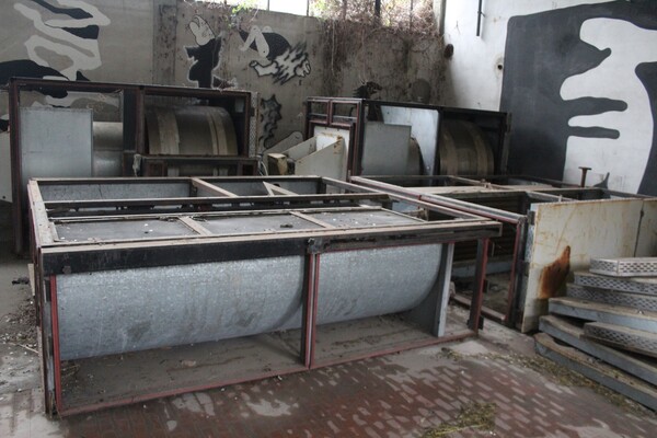 1#7482 Macchinari e attrezzature per carbonizzo e autocarro Iveco in vendita - foto 71