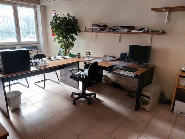 6#7489 Mobili e macchine d'ufficio in vendita - foto 4