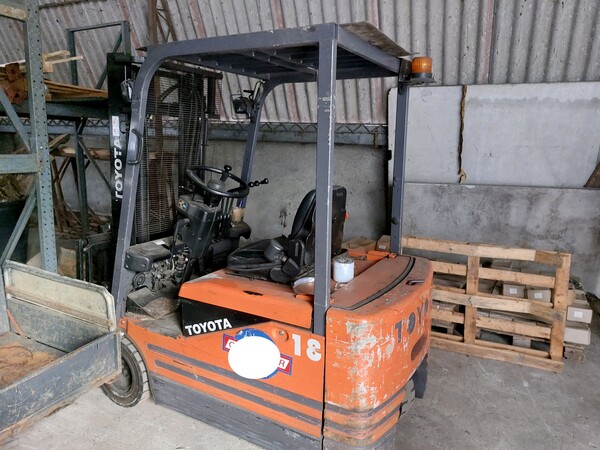 7#7489 Muletto carrello elevatore Toyota in vendita - foto 1
