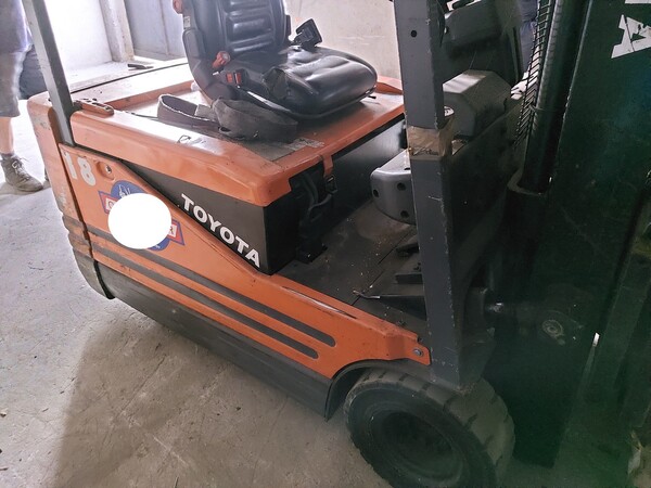 7#7489 Muletto carrello elevatore Toyota in vendita - foto 6