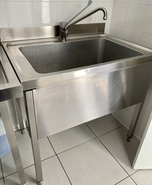9#7498 Lavastoviglie Electrolux e lavamani a muro in vendita - foto 4