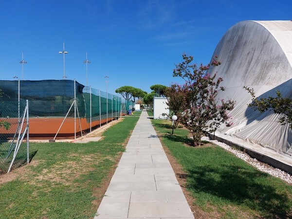 8#7503 Azioni detenute nella società Centro Sportivo 3 Laghi Porto Fuori Spa in vendita - foto 42