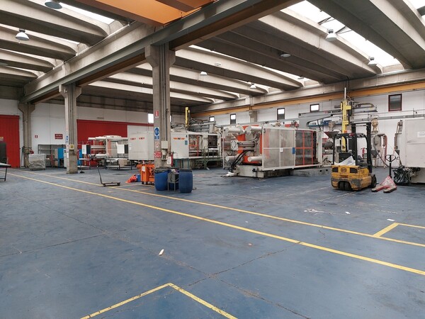 1#7512 Macchinari e attrezzature per la lavorazione di materie plastiche in vendita - foto 2