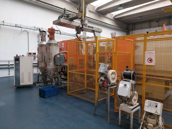 1#7512 Macchinari e attrezzature per la lavorazione di materie plastiche in vendita - foto 60