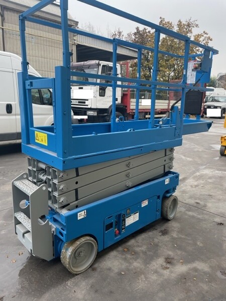 2#7516 Piattaforma aerea verticale Genie in vendita - foto 5