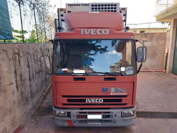 3#7517 Autocarro Iveco Eurocargo isotermico in vendita - foto 2