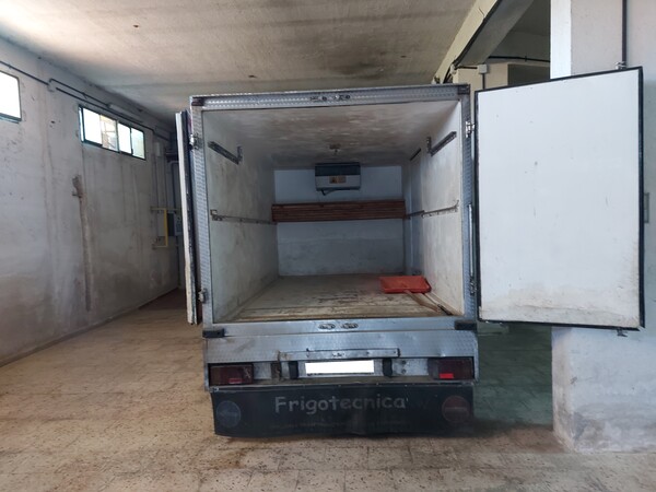 6#7517 Autocarro Iveco isotermico in vendita - foto 4